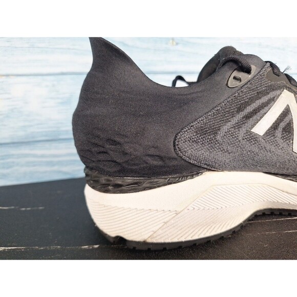 New Balance Fresh Foam 860v11 Running Shoes Black Men\'s Sz10.5 main image 12